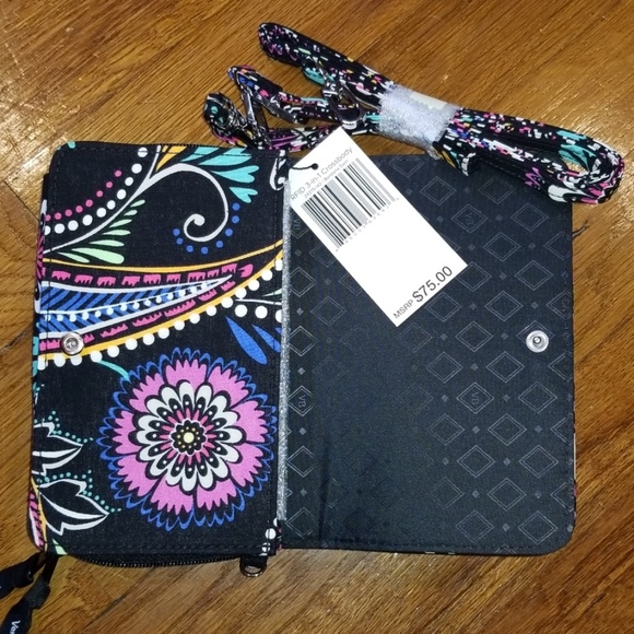 Vera Bradley crossbody - Picture 3 of 7